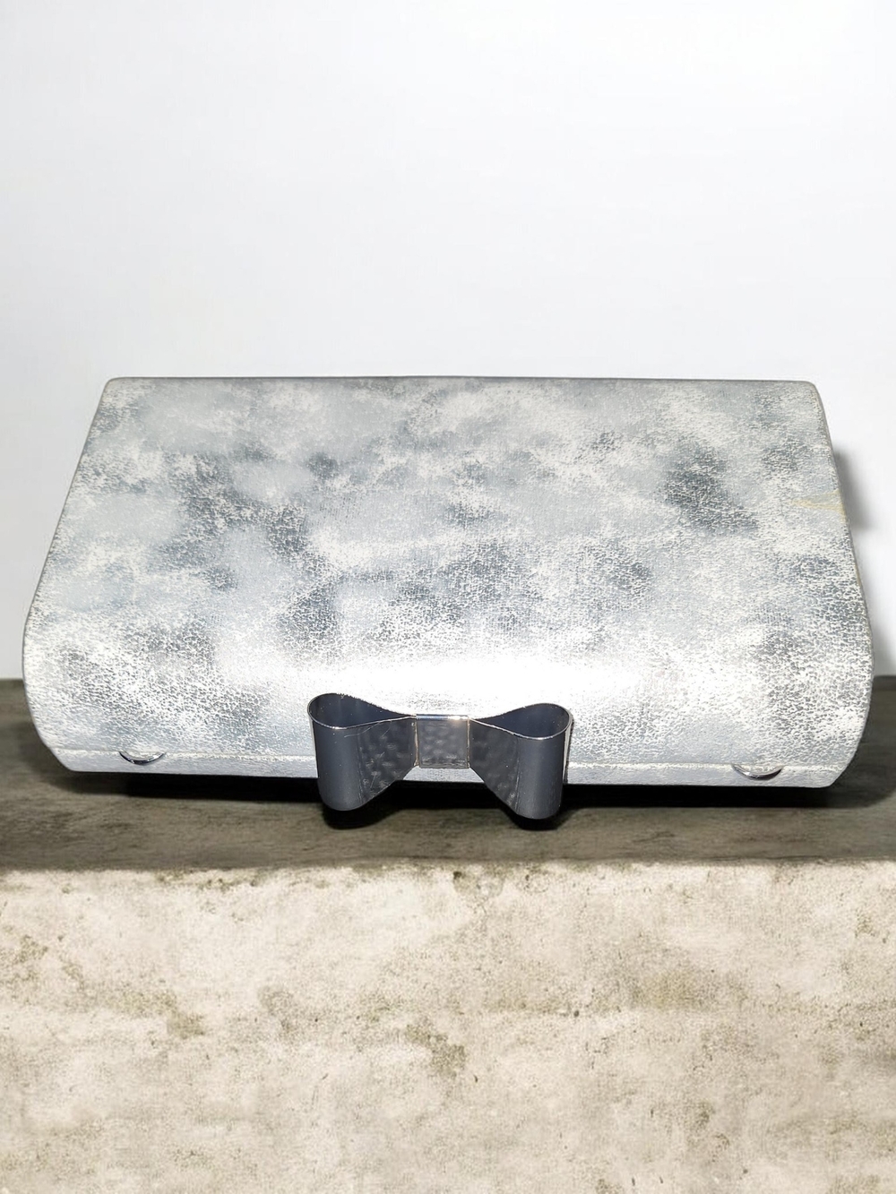 Silver Metallic Bow Clutch